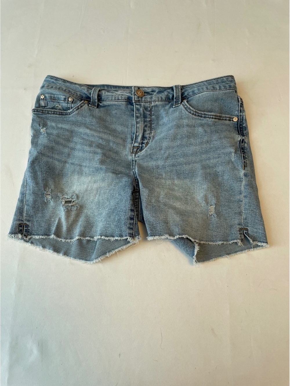 Seven7 Light Blue Distressed Denim Shorts Size 6